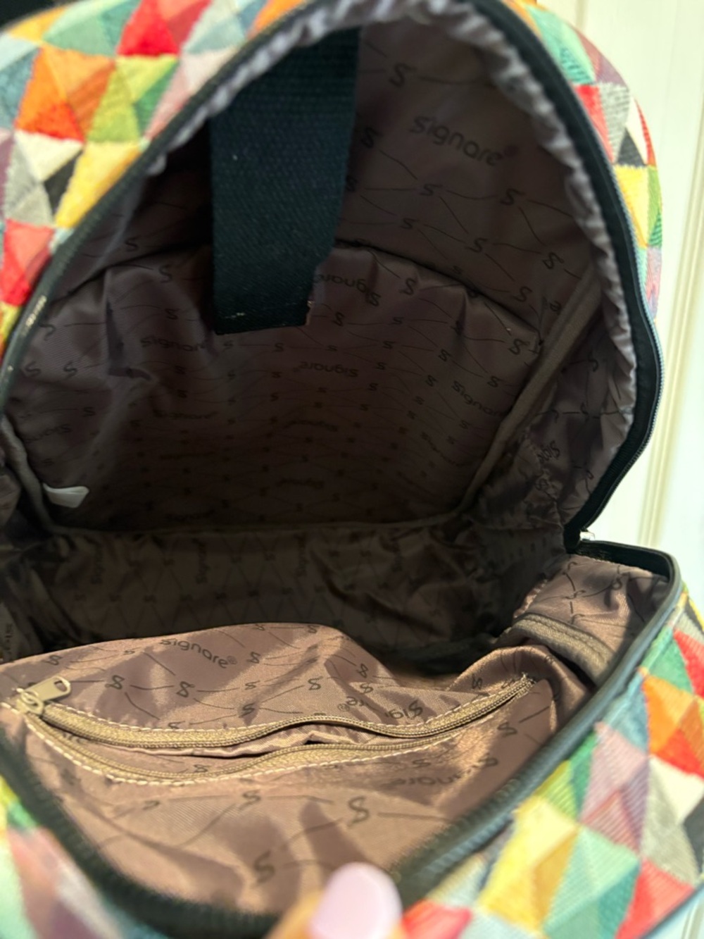 Multicolor Geometric Pattern Backpack by Signare - Picture 7 of 10